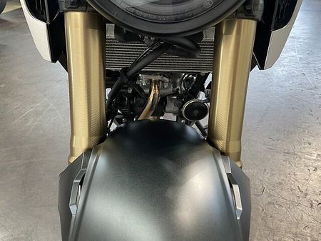 ホンダ CB125R CB125R ABS モリワキマフラー フェンダーレス 25