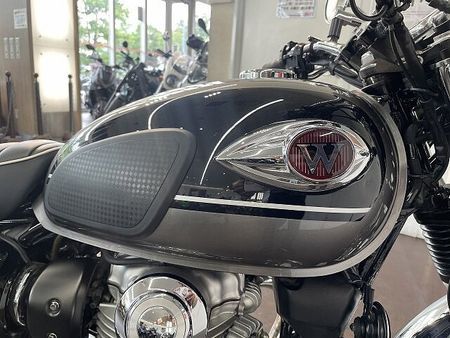 カワサキ W800 W800 ワンオーナー 2024年モデル USB電源装備 10