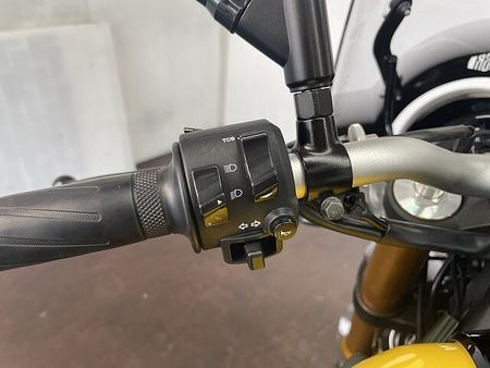 ヤマハ XSR900 XSR900 60thアニバーサリーモデル コアガード メーターバイザー 18
