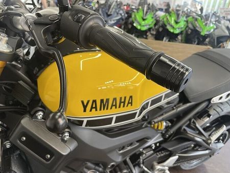 ヤマハ XSR900 XSR900 60thアニバーサリーモデル コアガード メーターバイザー 19