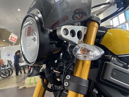 ヤマハ XSR900 XSR900 60thアニバーサリーモデル コアガード メーターバイザー 25