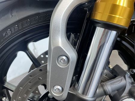 ヤマハ XSR900 XSR900 60thアニバーサリーモデル コアガード メーターバイザー 28