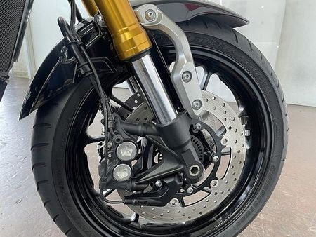 ヤマハ XSR900 XSR900 60thアニバーサリーモデル コアガード メーターバイザー 32