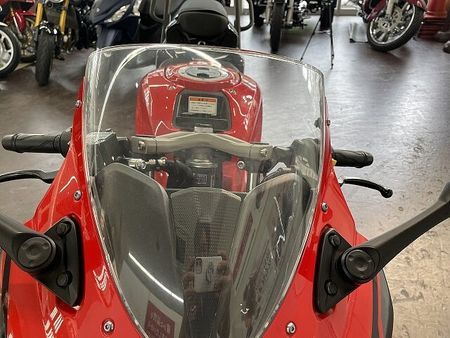 スズキ GSX-R125 GSX-R125 ABS リアキャリア装備 21