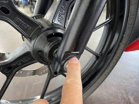 スズキ GSX-R125 GSX-R125 ABS リアキャリア装備 27