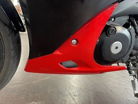 スズキ GSX-R125 GSX-R125 ABS リアキャリア装備 39
