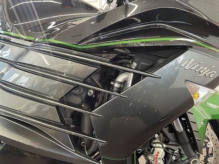 カワサキ ZX-14R ZX-14R ハイグレード 2019年モデル フェンダレス 40