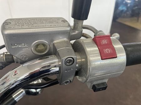 ホンダ VT400S VT400S エンジンガード バッグサポート USB電源 18