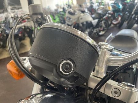 ホンダ VT400S VT400S エンジンガード バッグサポート USB電源 27