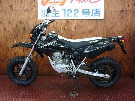 ホンダ XR50モタード ☆XR50モタード☆ブラック☆タイヤ前後新品☆路面を選ばず遊べるバイク 4