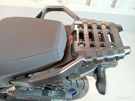 スズキ Vストローム650XT スズキVストローム650XT入荷致しました!エンジン機関良好☆当店1押車輌です☆ 22