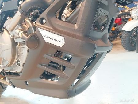 スズキ Vストローム650XT スズキVストローム650XT入荷致しました!エンジン機関良好☆当店1押車輌です☆ 27