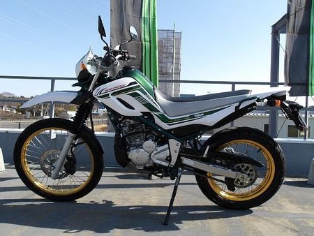 ヤマハ セロー 250 当店のお客様が新車から大切に乗られていた車両です。安心のミツバ製前後カメラ付きドラレコ付! 25