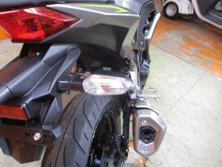 カワサキ Z250 後期のスリーパークラッチにABS搭載の低走行の綺麗なZ250が入荷!高価なドラレコも装備済 49