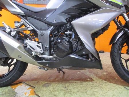 カワサキ Z250 後期のスリーパークラッチにABS搭載の低走行の綺麗なZ250が入荷!高価なドラレコも装備済 54