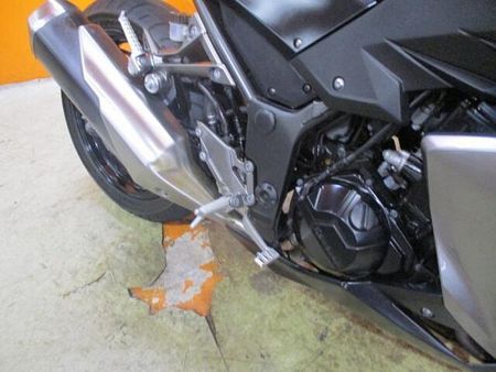 カワサキ Z250 後期のスリーパークラッチにABS搭載の低走行の綺麗なZ250が入荷!高価なドラレコも装備済 55
