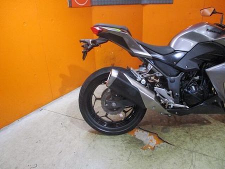 カワサキ Z250 後期のスリーパークラッチにABS搭載の低走行の綺麗なZ250が入荷!高価なドラレコも装備済 58