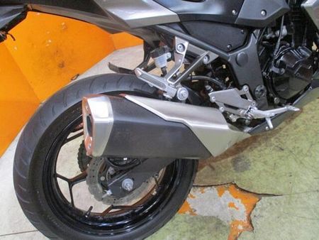 カワサキ Z250 後期のスリーパークラッチにABS搭載の低走行の綺麗なZ250が入荷!高価なドラレコも装備済 59