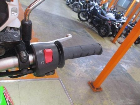 カワサキ KLX250 希少なファイナルエディションのKLXが入荷!前後タイヤバリ溝のお買得車がなんとこの価格!! 13