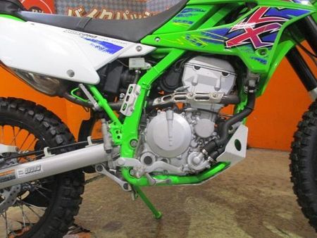 カワサキ KLX250 希少なファイナルエディションのKLXが入荷!前後タイヤバリ溝のお買得車がなんとこの価格!! 17