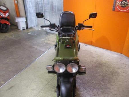 ホンダ PS250 希少なファイナルディションのPS250が入荷!カラーも人気のミリタリーカーキ!かっこいい! 25