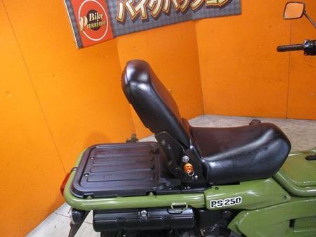 ホンダ PS250 希少なファイナルディションのPS250が入荷!カラーも人気のミリタリーカーキ!かっこいい! 50
