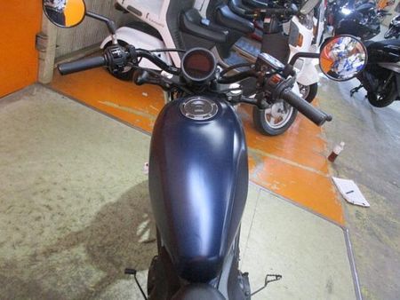 ホンダ レブル 250 モデルチェンジ後のレブル!ガーニッシュにシーソーペダルでクラシカル仕様にした一台ですよ!! 39