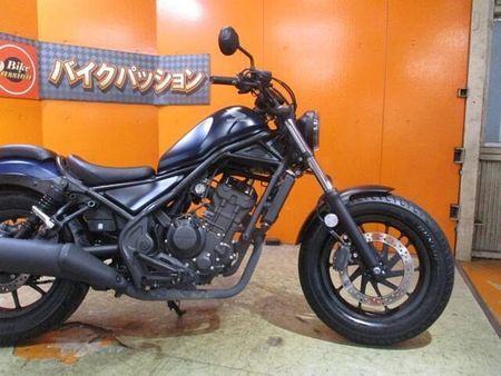 ホンダ レブル 250 モデルチェンジ後のレブル!ガーニッシュにシーソーペダルでクラシカル仕様にした一台ですよ!! 51
