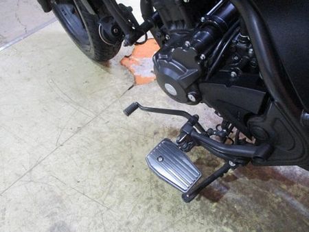 ホンダ レブル 250 モデルチェンジ後のレブル!ガーニッシュにシーソーペダルでクラシカル仕様にした一台ですよ!! 66