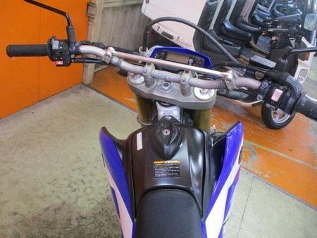 ヤマハ WR250R 低走行の御買得なWRが緊急買取入荷!当社でFフォークもOH済みの安心の一台ですよ!即売必須 35
