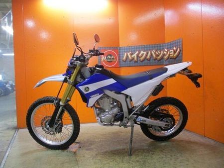 ヤマハ WR250R 低走行の御買得なWRが緊急買取入荷!当社でFフォークもOH済みの安心の一台ですよ!即売必須 7