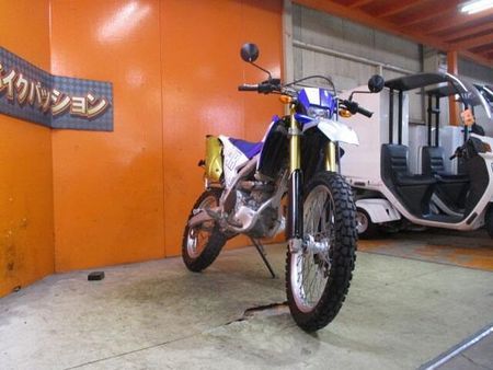 ヤマハ WR250R 低走行の御買得なWRが緊急買取入荷!当社でFフォークもOH済みの安心の一台ですよ!即売必須 73