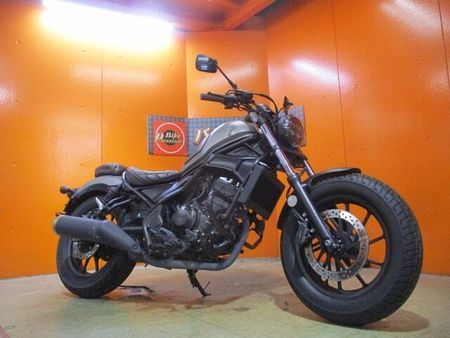 ホンダ レブル 250 USB電源にエンジガード装備のマイチェン後のレブルが入荷!安心の1オーナー車でこの価格!! 21