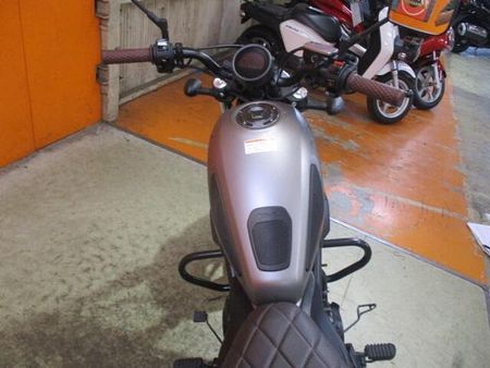 ホンダ レブル 250 USB電源にエンジガード装備のマイチェン後のレブルが入荷!安心の1オーナー車でこの価格!! 39