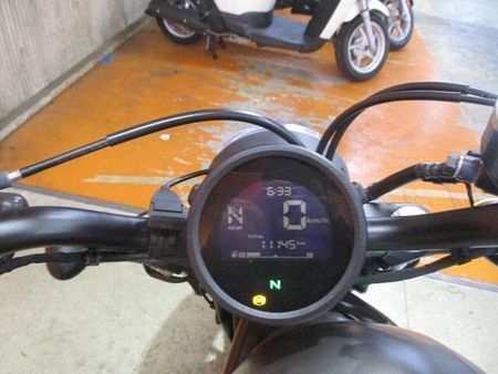 ホンダ レブル 250 USB電源にエンジガード装備のマイチェン後のレブルが入荷!安心の1オーナー車でこの価格!! 5