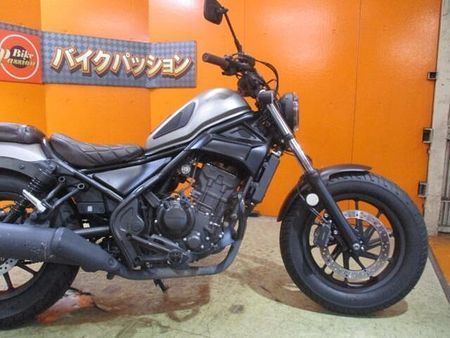 ホンダ レブル 250 USB電源にエンジガード装備のマイチェン後のレブルが入荷!安心の1オーナー車でこの価格!! 53