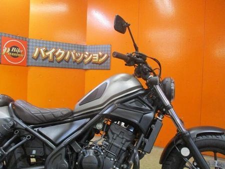 ホンダ レブル 250 USB電源にエンジガード装備のマイチェン後のレブルが入荷!安心の1オーナー車でこの価格!! 54