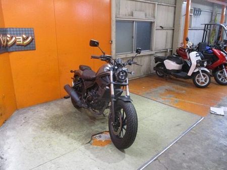 ホンダ レブル 250 USB電源にエンジガード装備のマイチェン後のレブルが入荷!安心の1オーナー車でこの価格!! 75