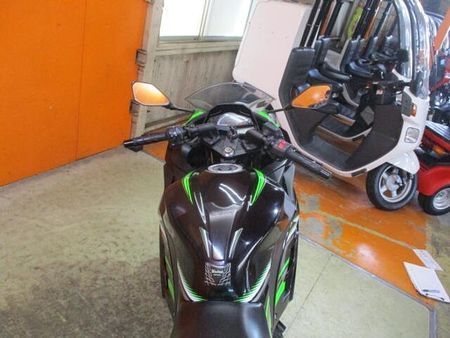カワサキ ニンジャ 250 希少な2017年のKRTエディションが緊急入荷!この状態でこの価格は正に他店追従不可能価格 14