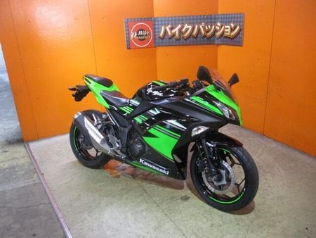 カワサキ ニンジャ 250 希少な2017年のKRTエディションが緊急入荷!この状態でこの価格は正に他店追従不可能価格 22