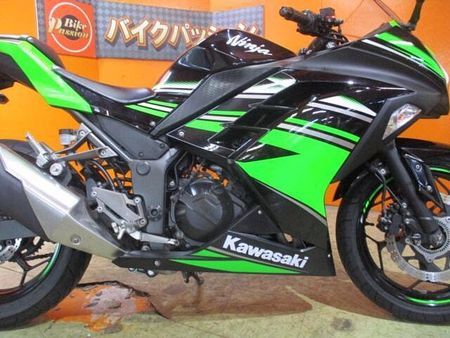 カワサキ ニンジャ 250 希少な2017年のKRTエディションが緊急入荷!この状態でこの価格は正に他店追従不可能価格 51