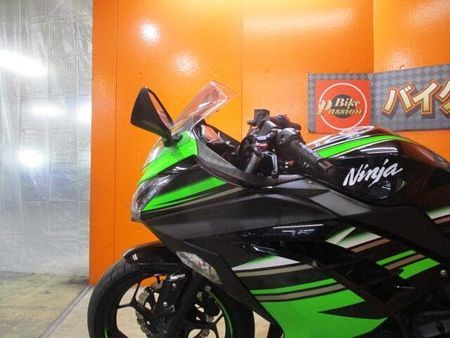 カワサキ ニンジャ 250 希少な2017年のKRTエディションが緊急入荷!この状態でこの価格は正に他店追従不可能価格 66