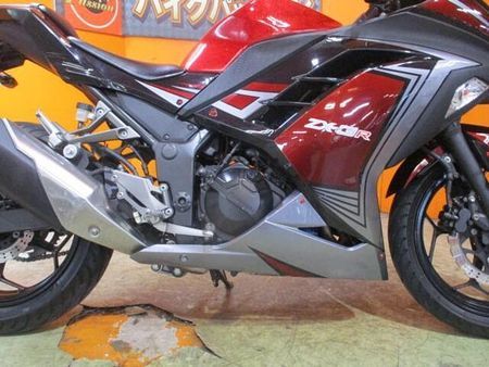 カワサキ ニンジャ 250 フレアレッドに綺麗にオールペンをした綺麗なNINJAが驚きのこの価格!他店追従不可能価格! 16