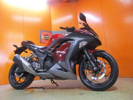 カワサキ ニンジャ 250 フレアレッドに綺麗にオールペンをした綺麗なNINJAが驚きのこの価格!他店追従不可能価格! 21