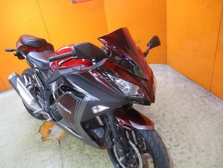 カワサキ ニンジャ 250 フレアレッドに綺麗にオールペンをした綺麗なNINJAが驚きのこの価格!他店追従不可能価格! 34