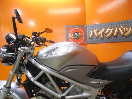 ホンダ VTR250 希少な2012年のFiのVTRが入荷!ETC装備でこの価格は他店追従不可能価格 11
