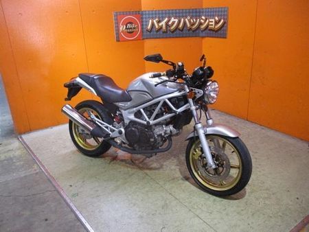 ホンダ VTR250 希少な2012年のFiのVTRが入荷!ETC装備でこの価格は他店追従不可能価格 23