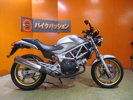 ホンダ VTR250 希少な2012年のFiのVTRが入荷!ETC装備でこの価格は他店追従不可能価格 55