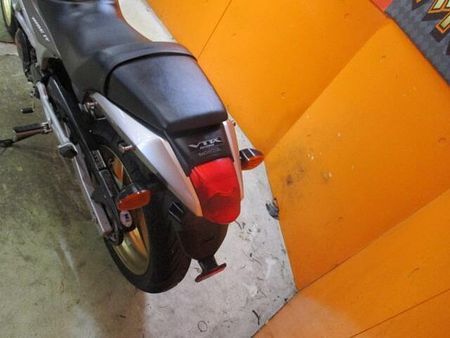 ホンダ VTR250 希少な2012年のFiのVTRが入荷!ETC装備でこの価格は他店追従不可能価格 75
