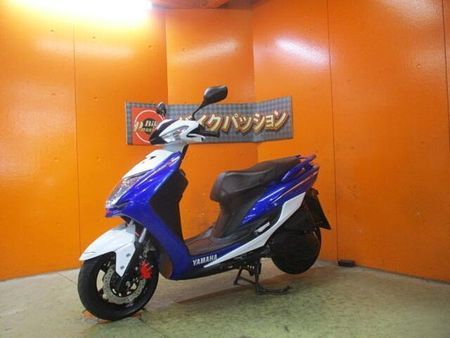 ヤマハ シグナスX SR シグナスの中でも完成形といわれた!BF90モデルのシグナスが緊急入荷!乗るなら空冷ですよね 70